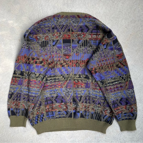 💫Vintage pattern Knit Sweater - size M - Picture 5 of 6